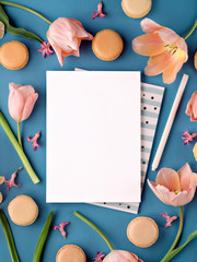 Balnk notebook for girls.