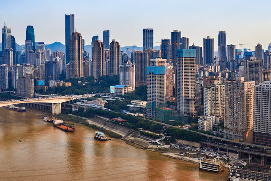 Urban High-rise Building Complex of Chongqing River-Crossing Bridge