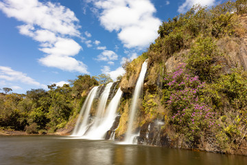 Fototapeta na wymiar waterfall Cachoeira da Fumaça
