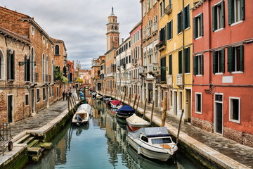 Obraz na płótnie Canvas idyllischer kanal in venedig, italien