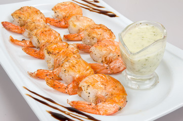 Royal Shrimps with Milk Sauce