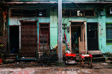 dirty facades of downton rangoon