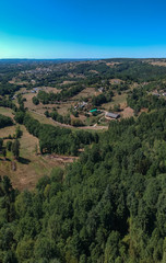 Fototapeta na wymiar Travassac (Corrèze, France) - Vue aérienne en direction de Donzenac