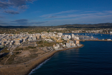 Naklejka premium Landscape in marina bay, sea, buildings in city.