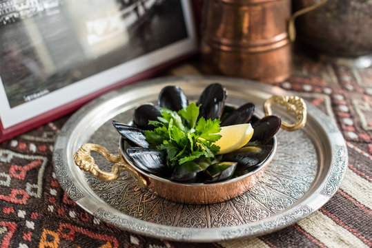 Turkish Rice Stuffed Mussels, Midye Dolma