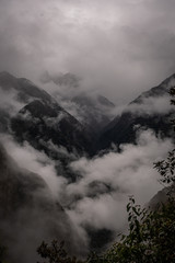 Montañas Nubladas Machu Picchu
