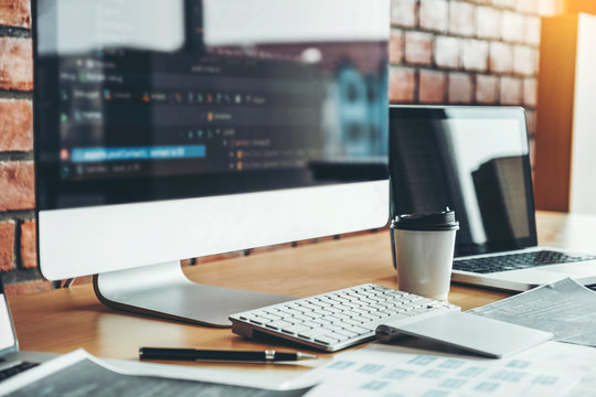 Developing programmer Development Website design and coding technologies