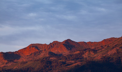 Naklejka premium Brilliant Rocky Mountain Sunrise