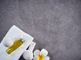 Herbal compress bal and gua sha herbal oil