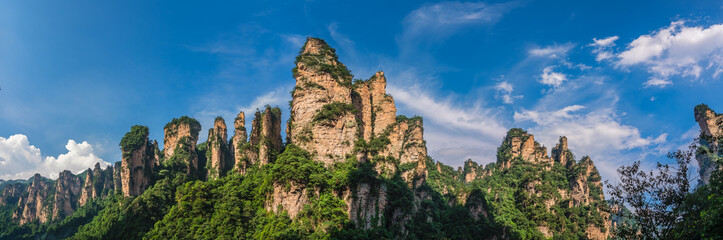 Fototapeta na wymiar Panorama of the Gathering of Heavenly Soldiers scenic rock formations