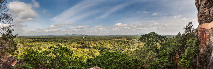 Fototapeta na wymiar Panoramic view from Sigiriya rock. Sri Lanka.