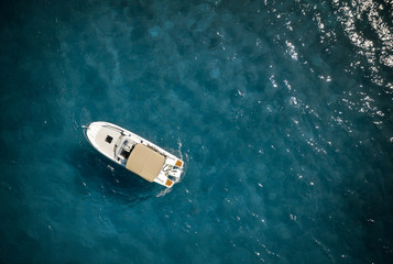 Fototapeta premium Speed boat in mediterranean sea, aerial view