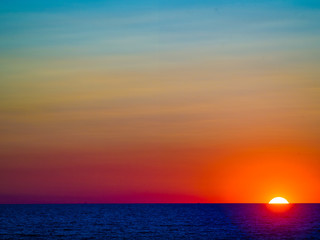 Fototapeta premium Breathtaking sunset, travel top destination, dreaming of an holiday theme, beautiful end of day