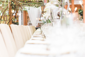 beautivul and very nice wedding table decoration