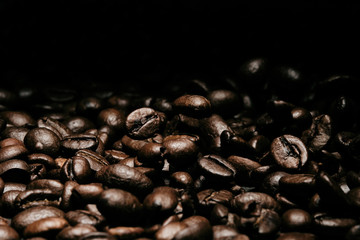 Fototapeta premium Coffee and bean beans Arabica 100% coffee roasted background 