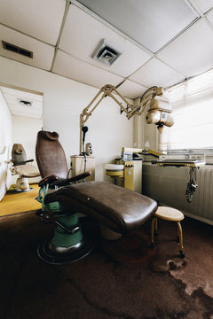 Vintage Dental Chairs + Equipment - Abandoned Dentist Office Interior - Downtown McKeesport, Pennsylvania