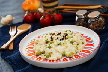 Risotto with broccoli, peas and lips