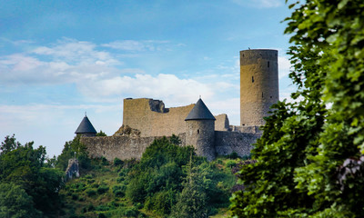 Fototapeta na wymiar old castle lovely wallpaper postcard
