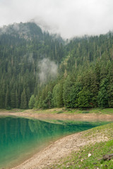 Schwarzer See (Crno jezero) im Durmitor Nationalpark, Žabljak, Montenegro