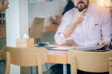 Businessmen think and choose food menu