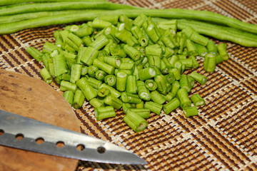 Long hatched beans