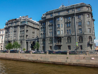 St. Petersburg, a beautiful house on the Hook Channel.