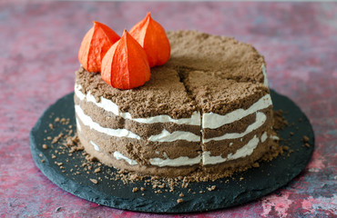 Cake without baking with curd cream and physalis