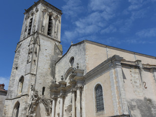 la rochelle église saint sauveur