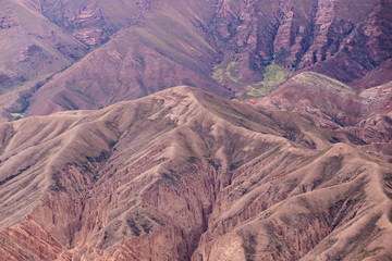 Textura de monta&ntilde;a con relieve. Cerro de los catorce colores, el Hornocal, Jujuy, Argentina