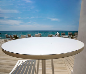Fototapeta premium white wooden desk and blue sky 
