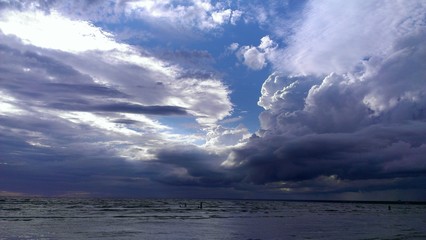 Fototapeta na wymiar Sea and clouds in summer.