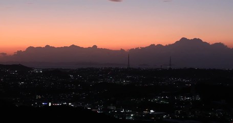 高台からの夕景 沖縄の街並み