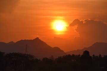 Obraz premium sunset in mountains