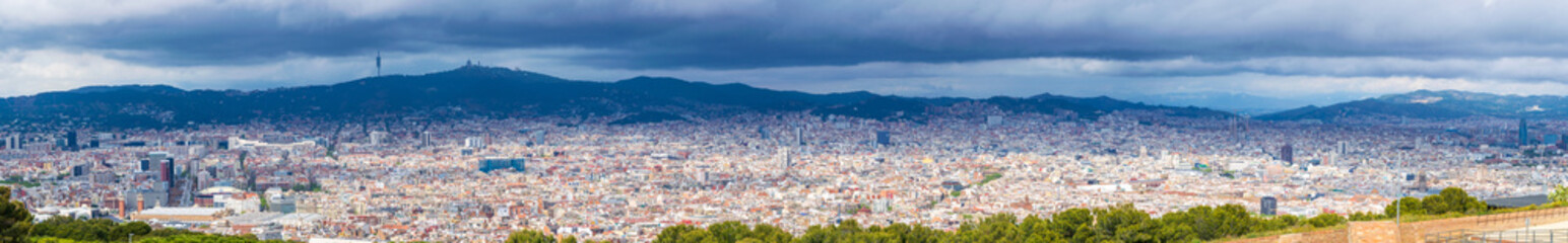 Fototapeta na wymiar Top panoramic view of Barcelona Spain