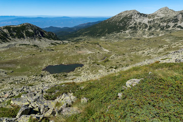 Fototapeta na wymiar Chairski lakes, Pirin Mountain, Bulgaria