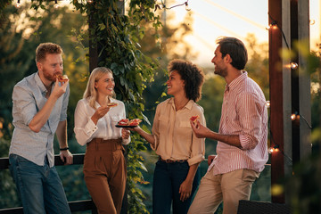 Pizza was made for sharing