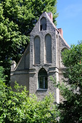 Fototapeta na wymiar Kapelle des Kloster Sankt Jürgen im Wald auf der Insel Rügen