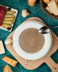 Creamy mushroom soup