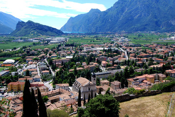 Arco  - eine Stadt nördlich des Gardasees am Unterlauf des Flusses Sarca