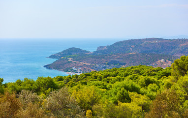 Fototapeta na wymiar Seashore of Aegina Island
