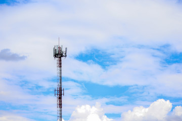 Obraz premium Telecommunication tower of 4G and 5G cellular. Telecommunication tower with antennas against blue sky.