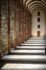 Dom zu Speyer, Innenansicht Rundbogen mit Licht und Schatten