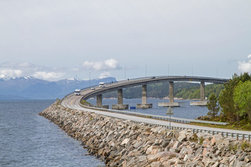Brückenbaukunst in Norwegen