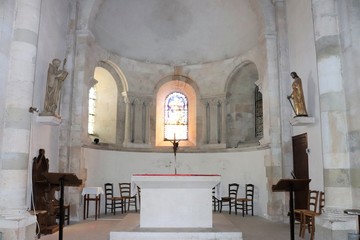 Eglise Saint Mayol dans le Village de Ternay - Département du Rhône - France - Intérieur de...