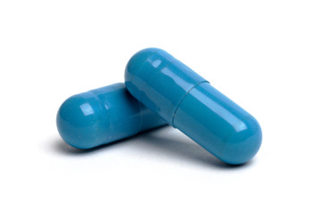Blue gelatin capsules