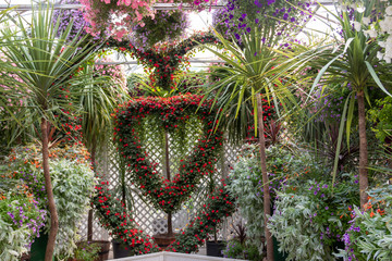 rose garden heart