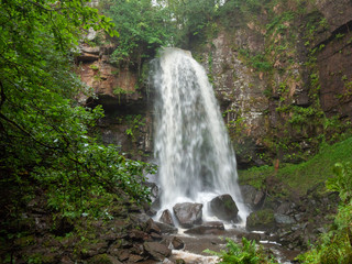Beautiful South Wales Melincourt Falls Waterfall Rocks Wet
