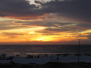 Fototapeta na wymiar Sunset at Big Beach (Praia Grande) - Rio de Janeiro - Brazil