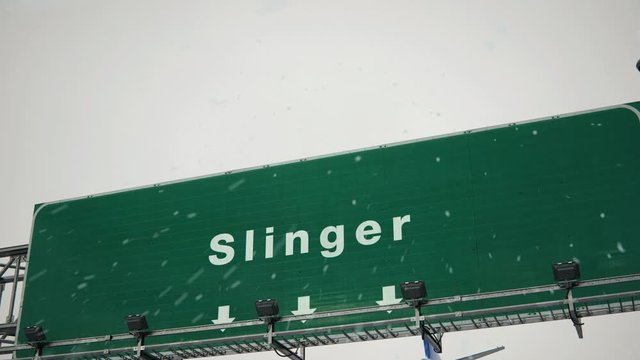 Airplane Landing Slinger in Christmas