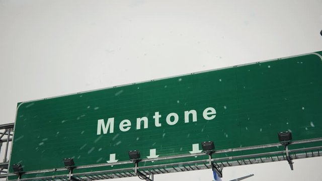 Airplane Landing Mentone in Christmas